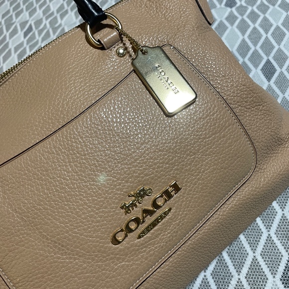 Peach Coach Handbag with Gold Hardware and Brown handles - Picture 2 of 7